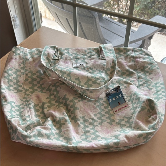 Tote Bag - Picture 1 of 5